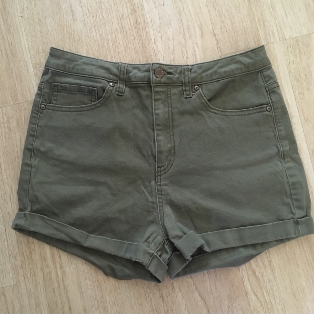 High waisted shorts by forever 21